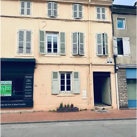 Le Scandinave - Proche Macon - Parking Gratuit - Netflix - Fibre Pont-de-Veyle